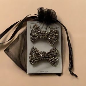 White House Black Market Bow Shoe Clips